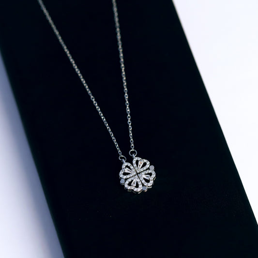 Leaf Clover Pendant Necklace