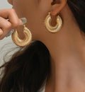 Vintage Gold Ribbed Hoop Earring
