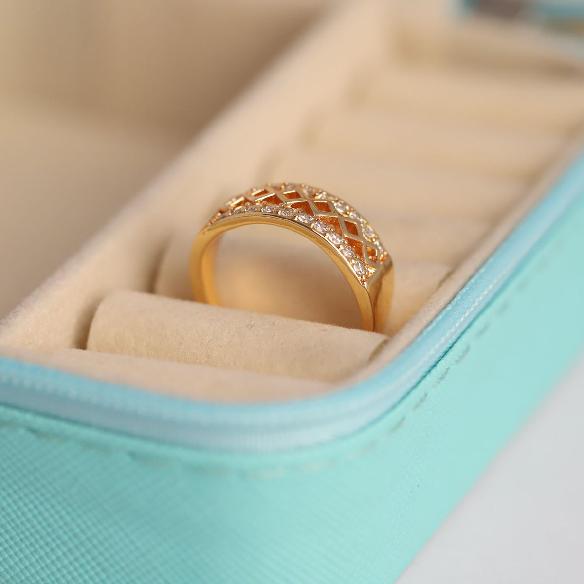 Spark Weave Ring