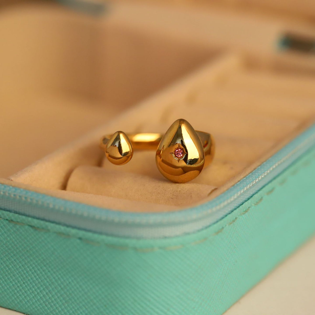 Golden Dewdrop Charm Ring