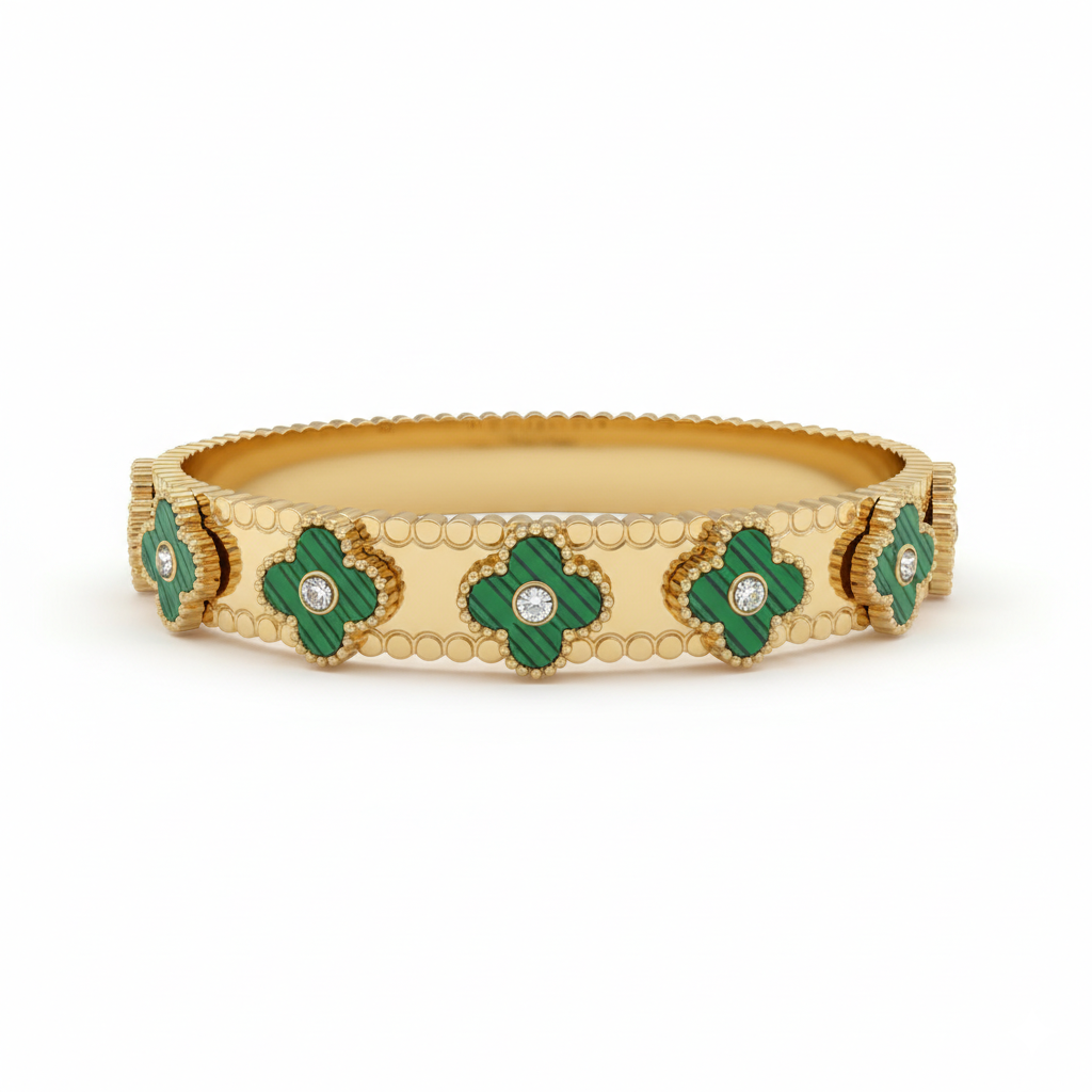Aria Clover Bangle