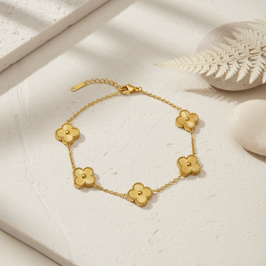 18K Gold Plated Clover Bracelet – Luxury Floral Charm Bracelet for Women