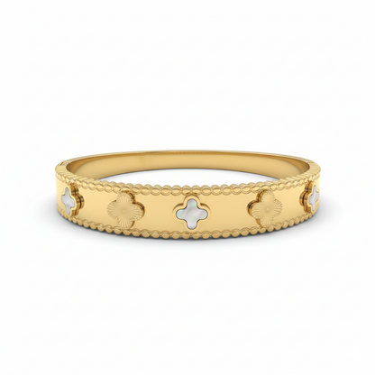 Aria Clover Bangle