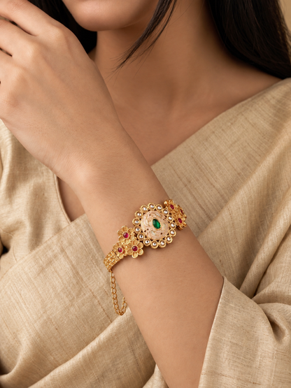 Traditional Meenakari Bangle With Emerald-Green And Polki-Style Accents