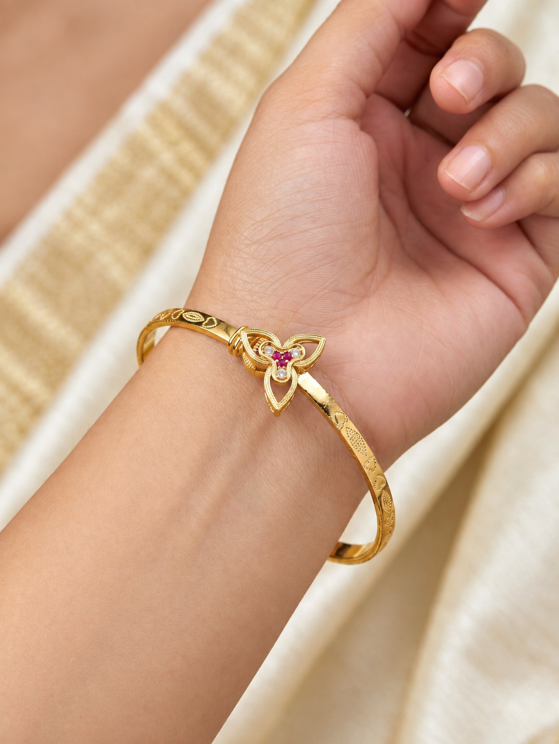 Tri-Leaf Ruby-Red & Crystal Bangles