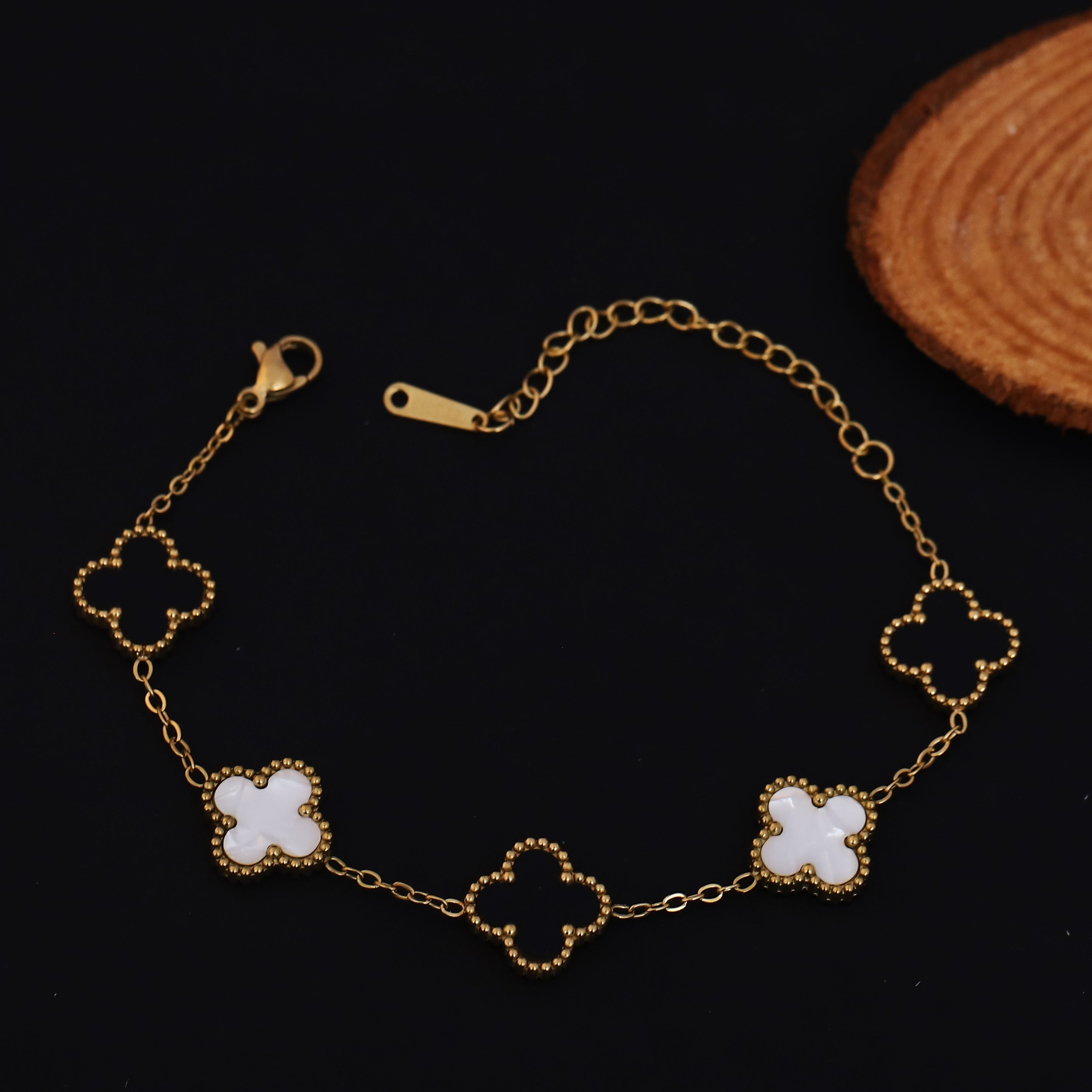 Premium Gold-Plated Four Leaf Clover Charm Bracelet