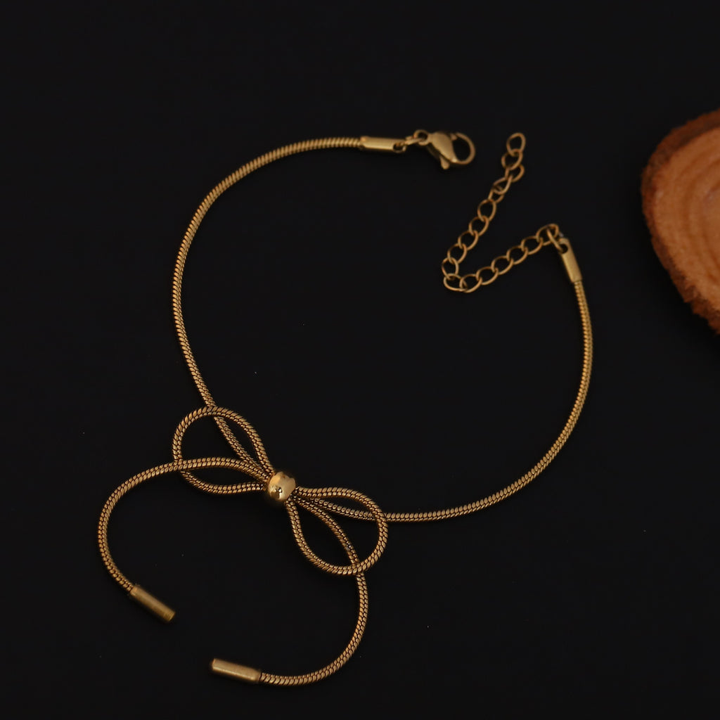 Golden Grace Bow Bracelet