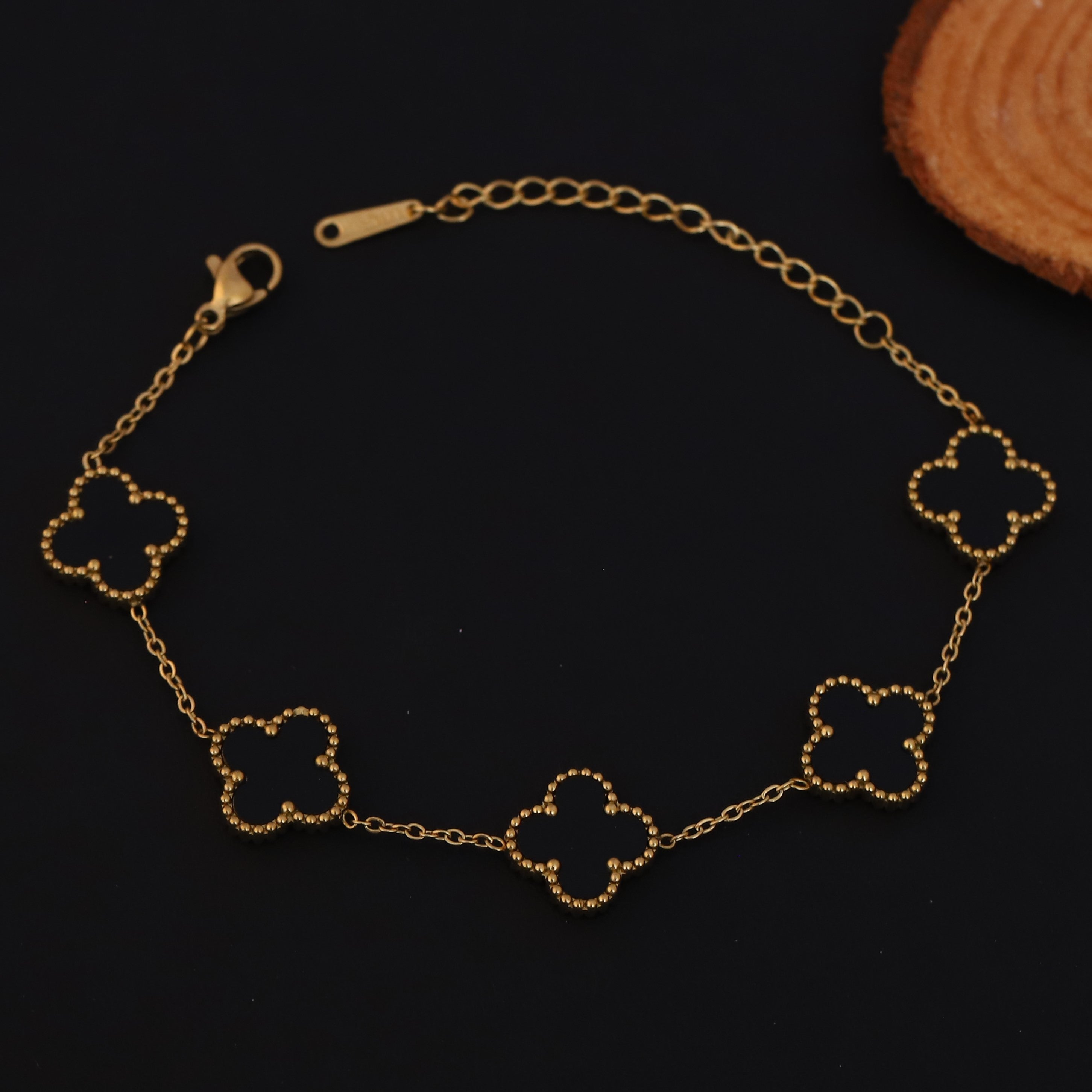 Premium Gold-Plated Four Leaf Clover Charm Bracelet