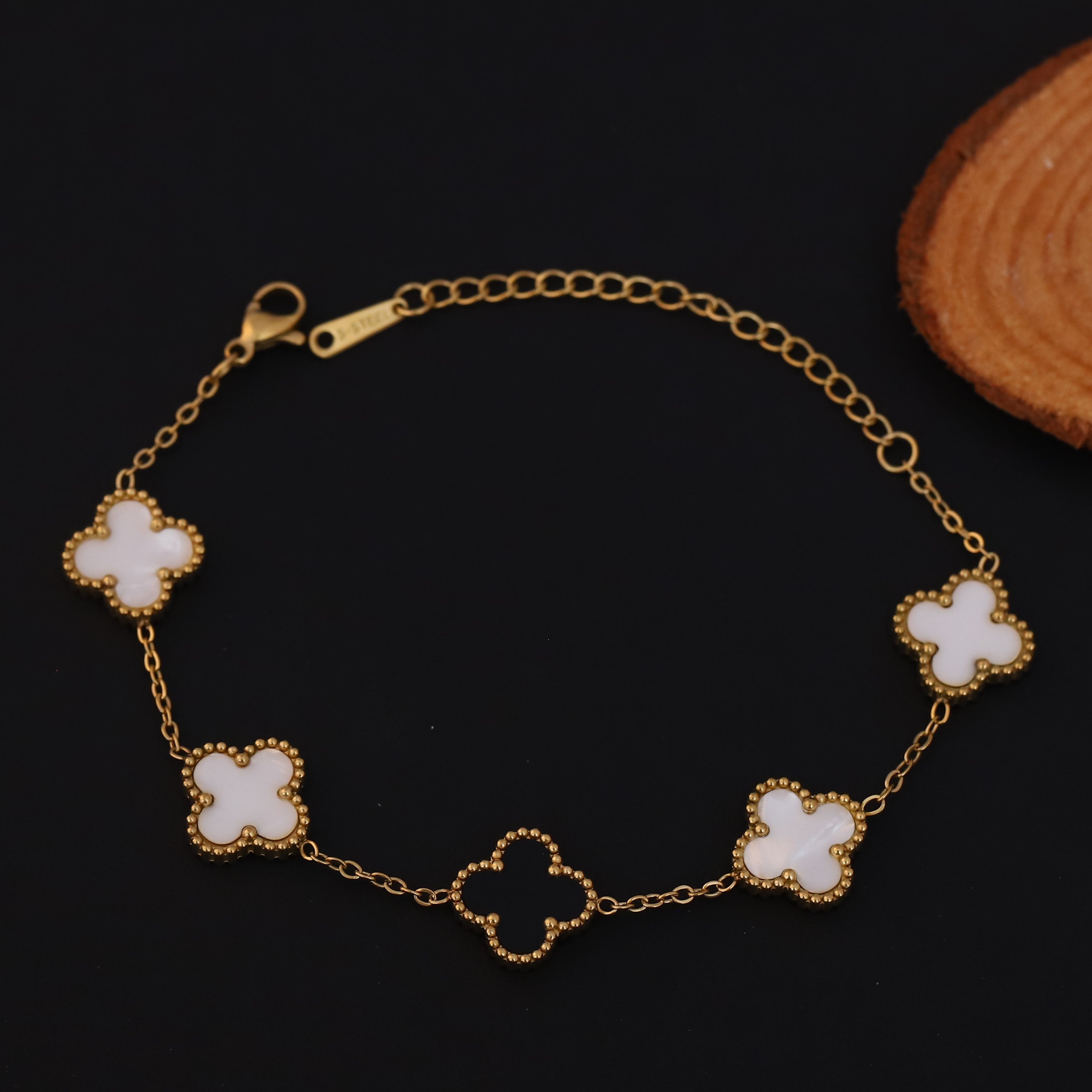 Premium Gold-Plated Four Leaf Clover Charm Bracelet