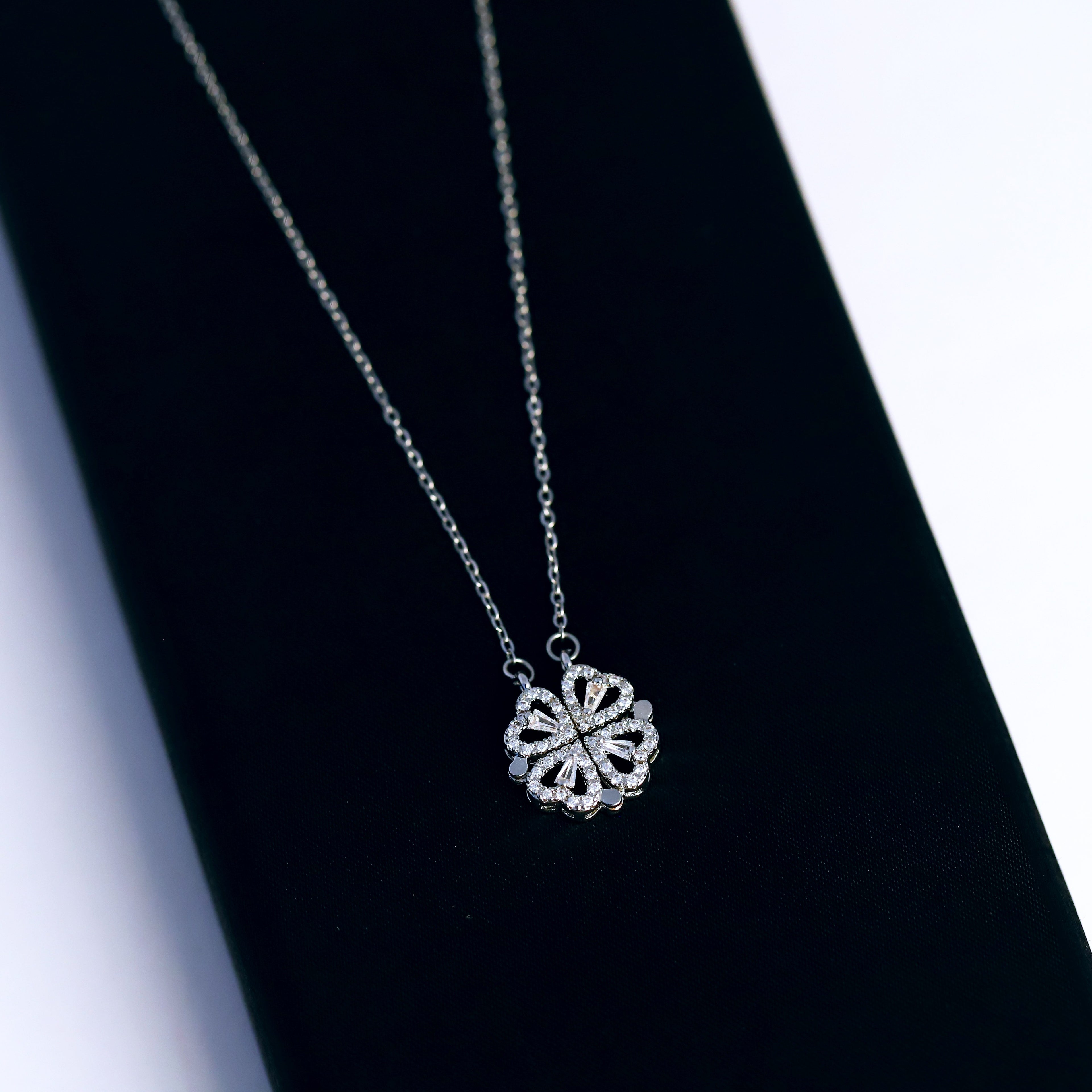 Leaf Clover Pendant Necklace