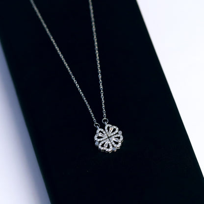 Leaf Clover Pendant Necklace