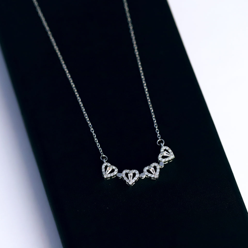 Leaf Clover Pendant Necklace