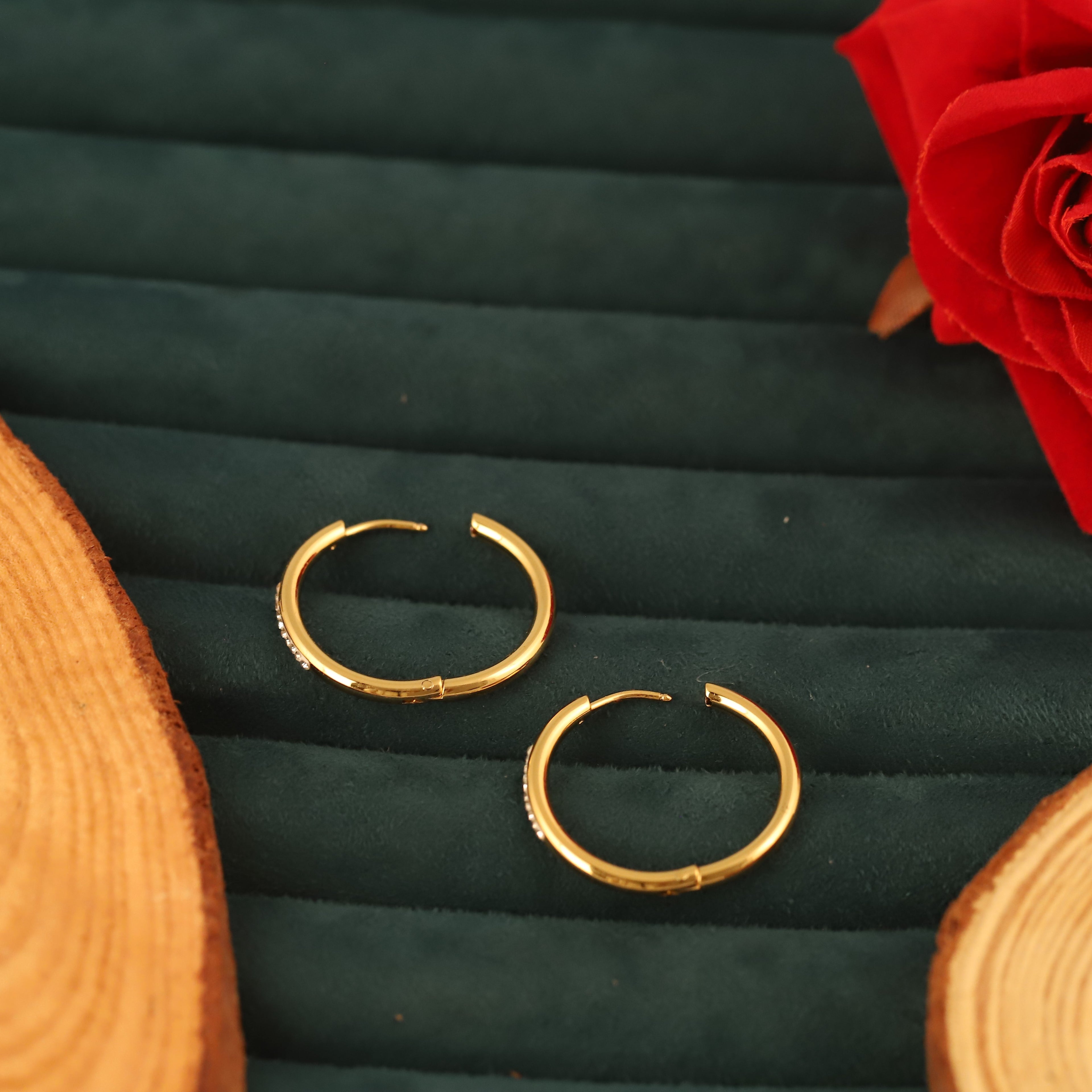 Luxe Everyday Hoops