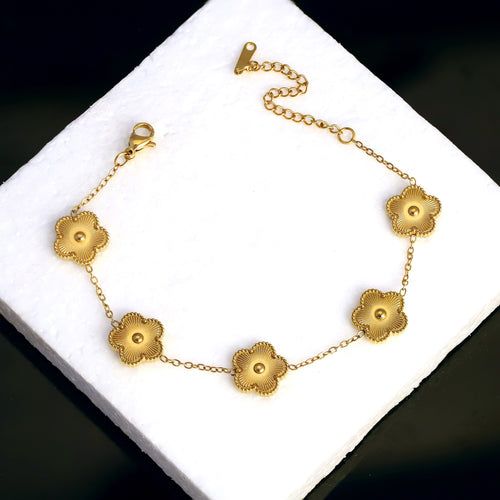 18K Gold Plated Clover Bracelet – Luxury Floral Charm Bracelet for Women