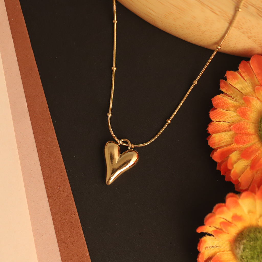 Golden Heart Pendant Necklace