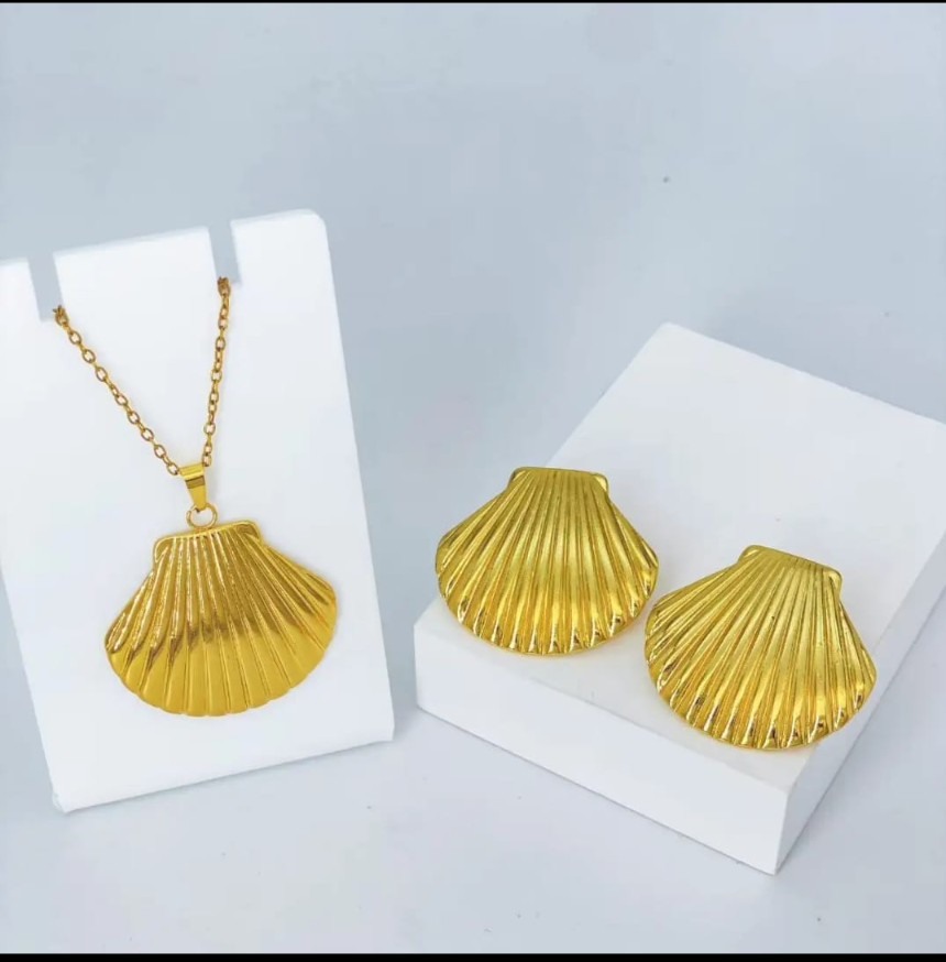 Golden Tide Signature Shell Set