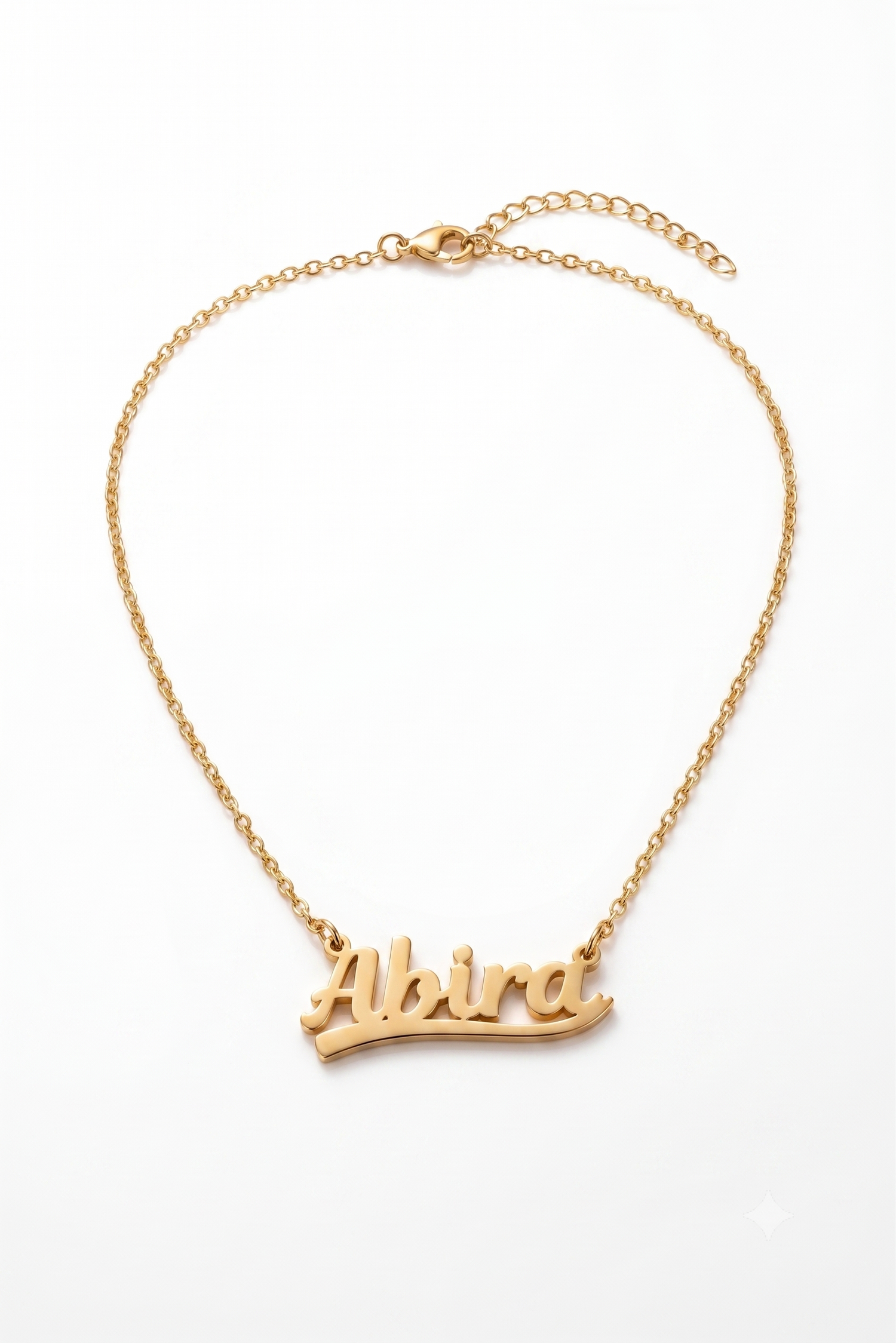 Classic bold name necklace in gold