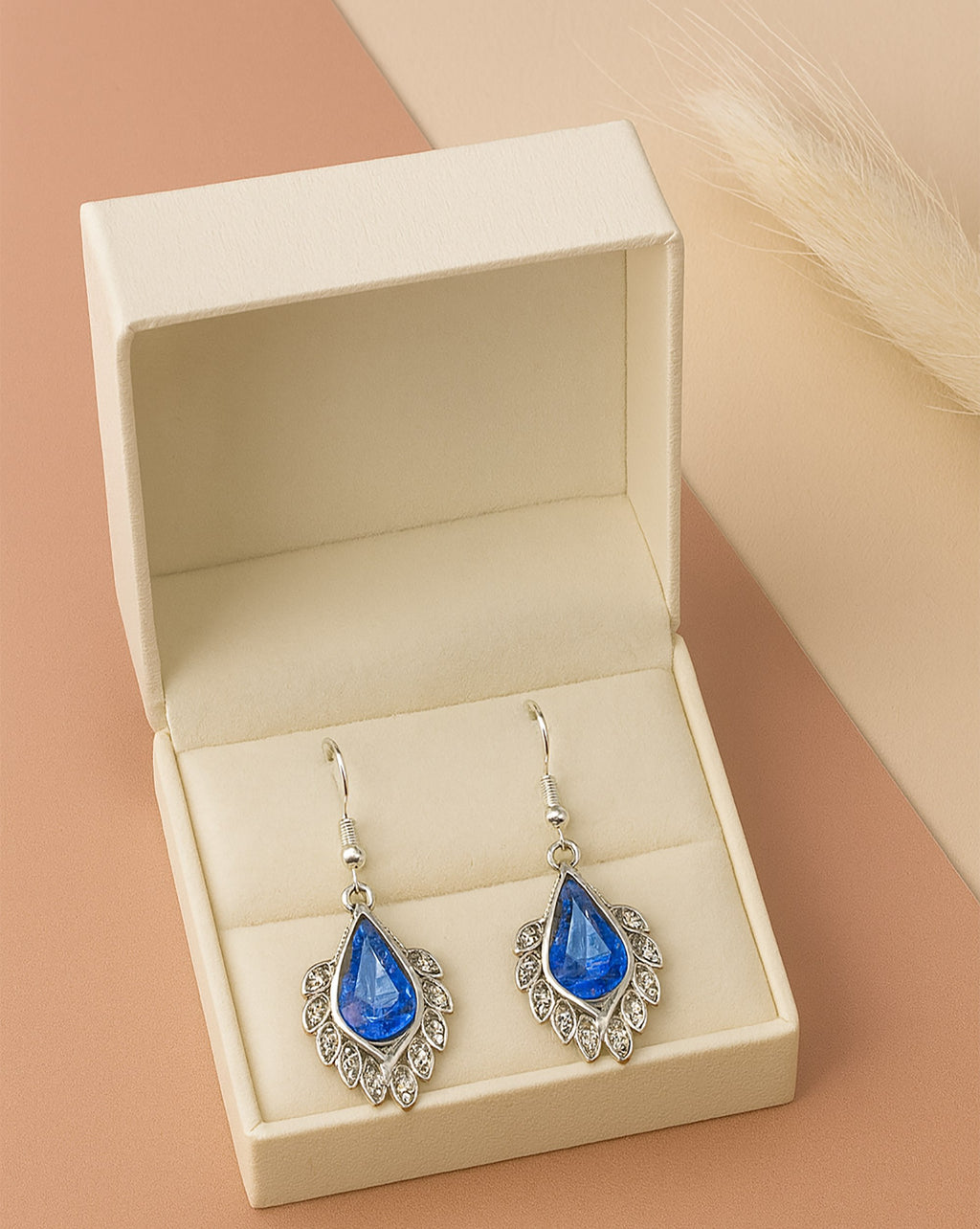 Sapphire Blue Teardrop Jewellery Set