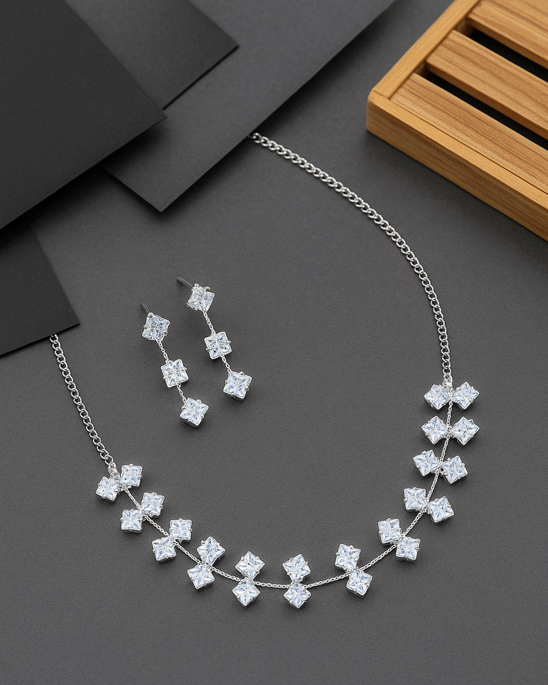 Twinkle Trail Jewellery Set