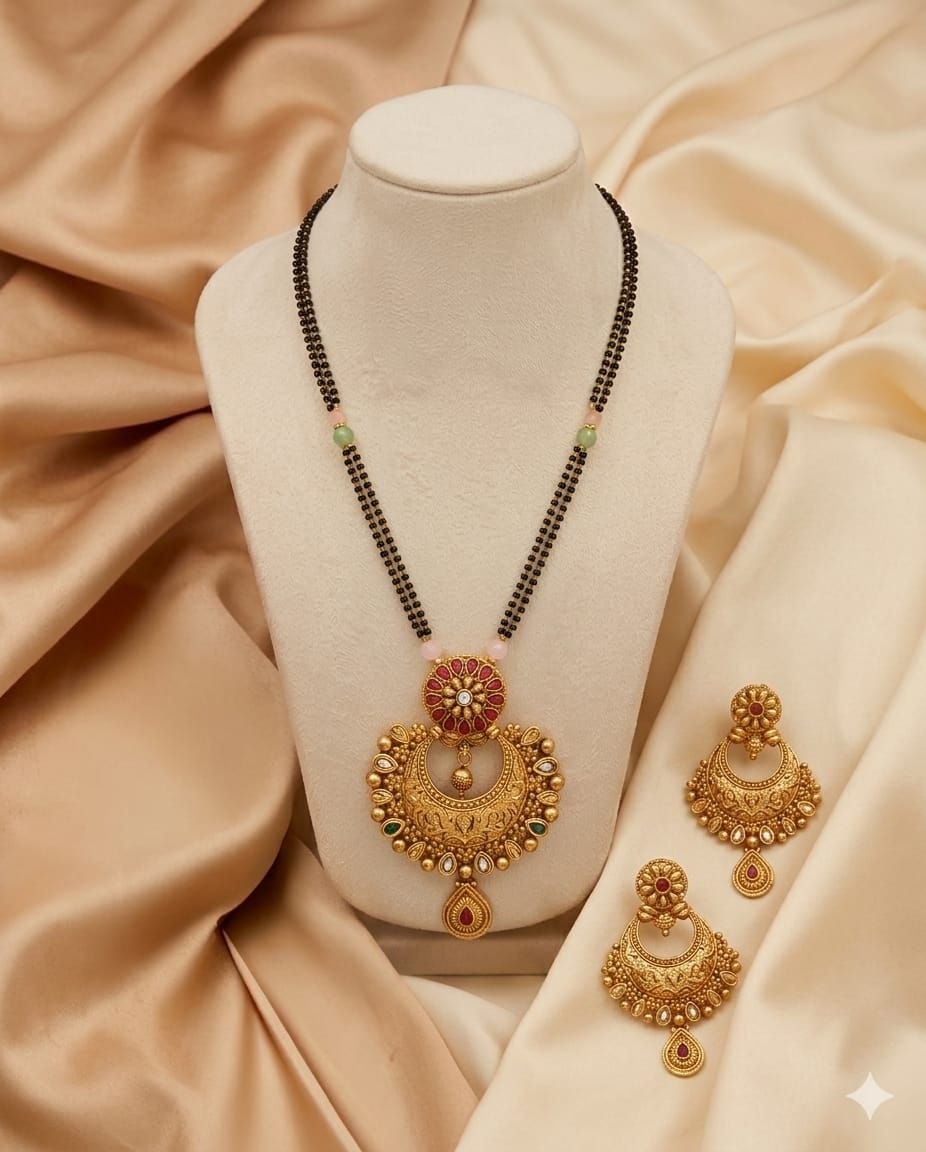 Heritage Lakshmi Grace Jewellery Set