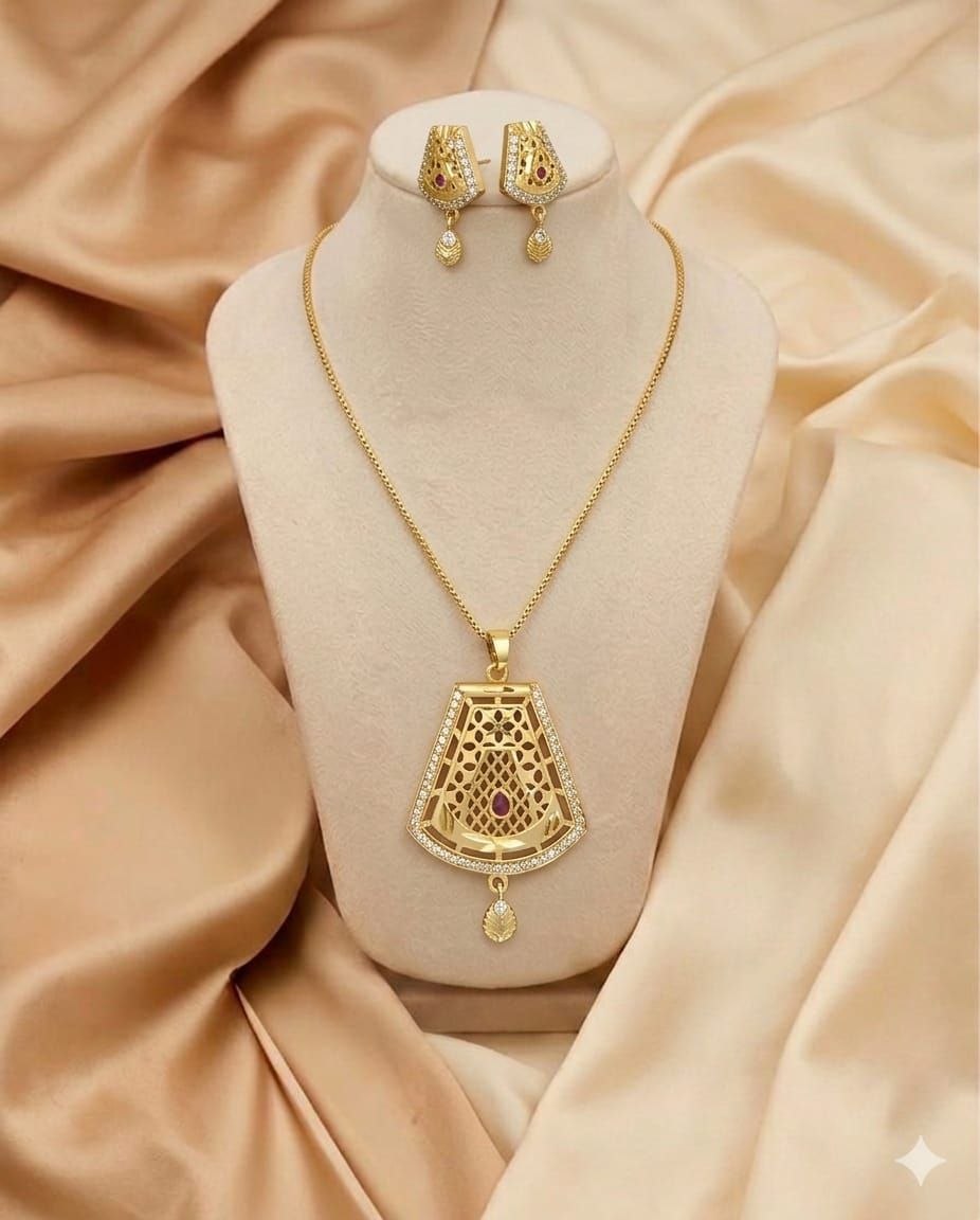 Shahi Aura Traditional Jewellery Combo